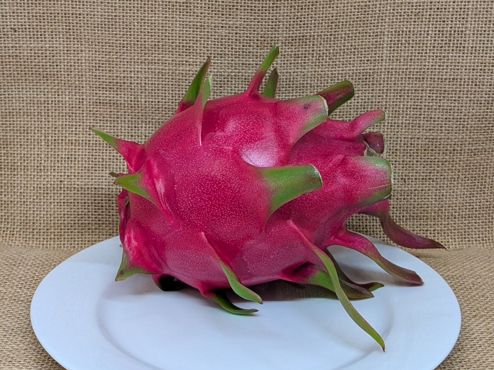 Delight dragon fruit whole